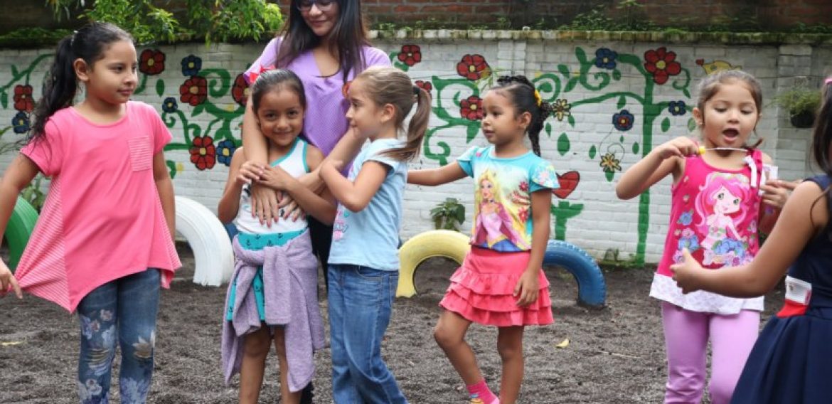 “Renovando mi Kinder”, una iniciativa social de estudiantes de Educación Inicial y Parvularia
