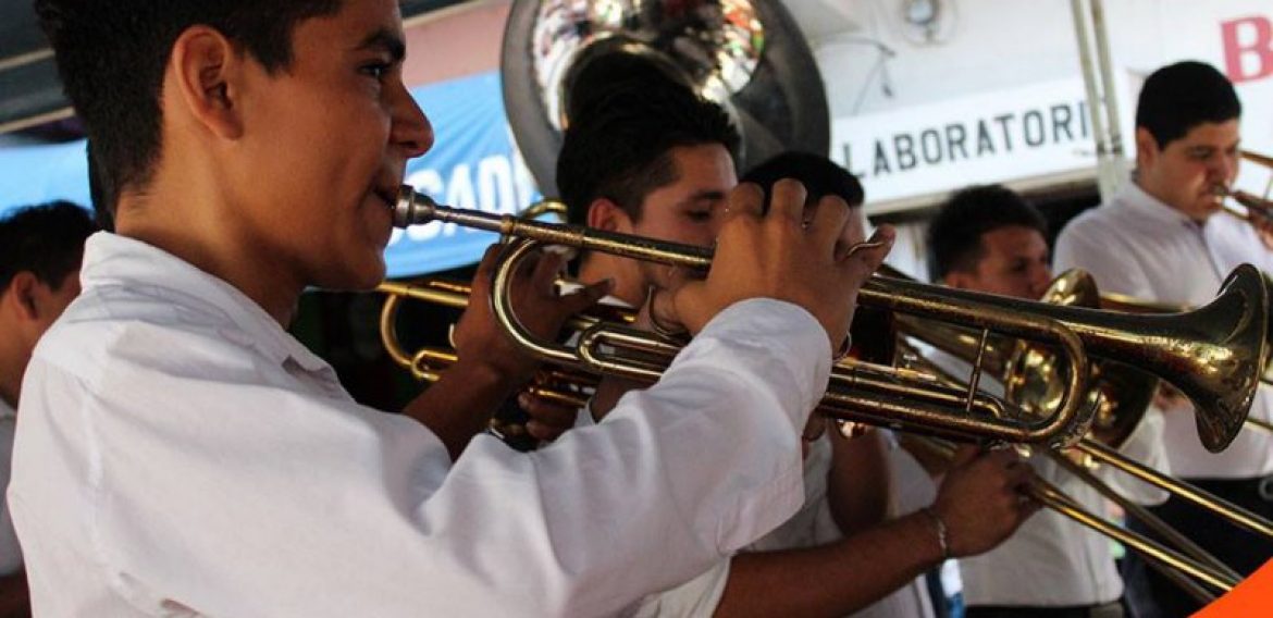 Festival del Barro, de un proyecto estudiantil a un encuentro turístico en El Salvador