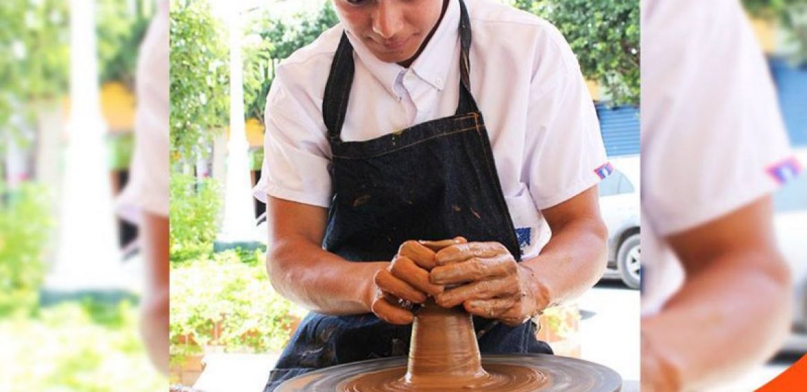 Festival del Barro, de un proyecto estudiantil a un encuentro turístico en El Salvador