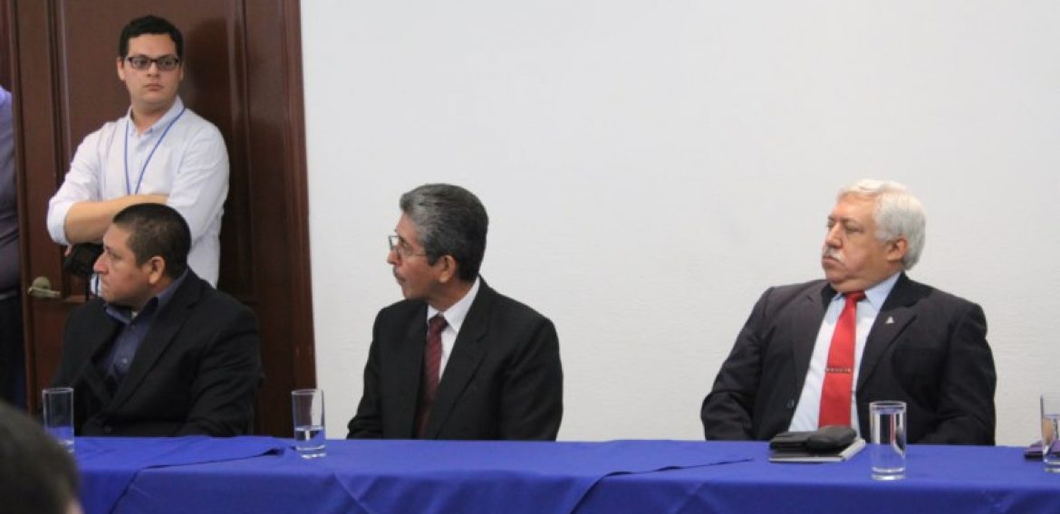 UNICAES PARTICIPA EN CONVENIO PARA GENERACIÓN DE ENERGÍA ELÉCTRICA