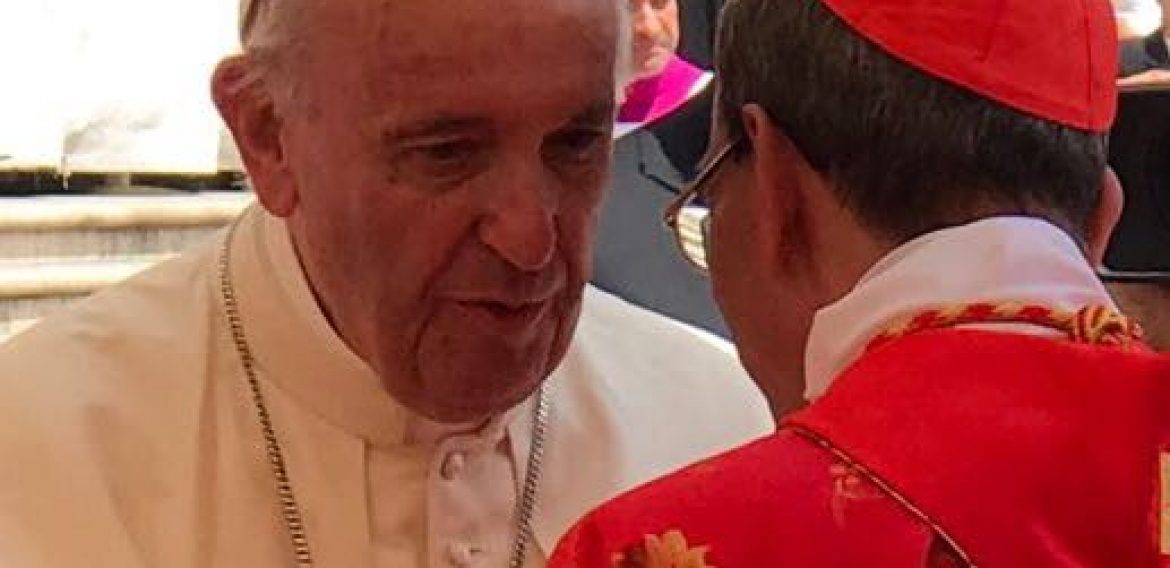 UNICAES SALUDA AL NUEVO CARDENAL GREGORIO ROSA CHÁVEZ