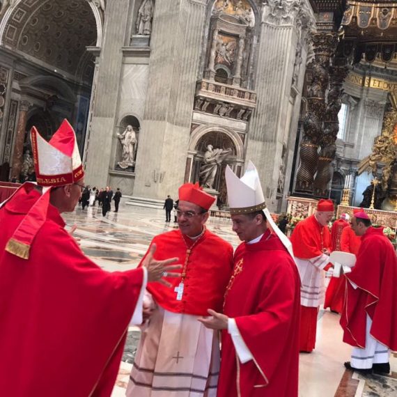 UNICAES SALUDA AL NUEVO CARDENAL GREGORIO ROSA CHÁVEZ