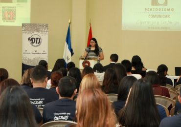 El periodismo en debate: hacia una comunicación de auténtica confianza