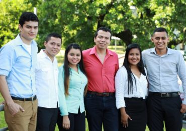 RUMBO A ESTADOS UNIDOS: UNA OPORTUNIDAD DE CRECIMIENTO PERSONAL Y PROFESIONAL
