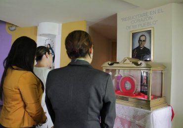 BEATO ÓSCAR ROMERO: UNA VIDA COHERENTE CON SU FE