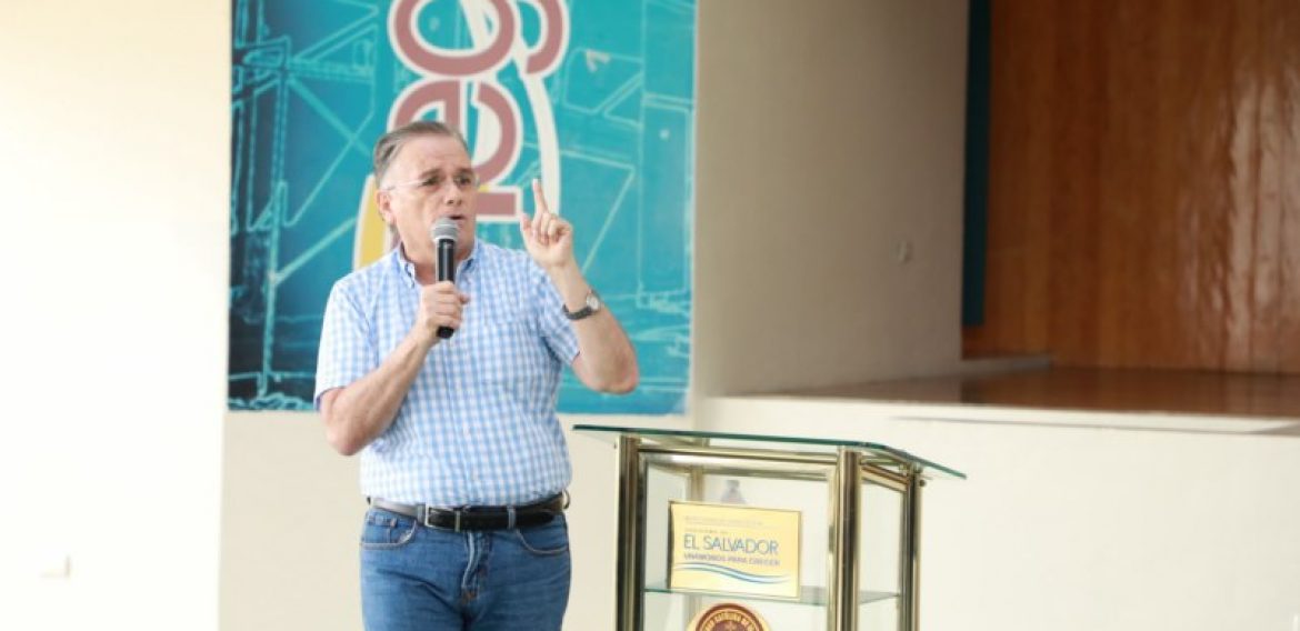 TÉCNICO EN LÁCTEOS Y CÁRNICOS: ¨LA VIDA DE LAS PERSONAS ESTÁ EN NUESTRAS MANOS”