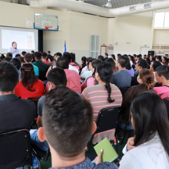 TÉCNICO EN LÁCTEOS Y CÁRNICOS: ¨LA VIDA DE LAS PERSONAS ESTÁ EN NUESTRAS MANOS”