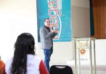 TÉCNICO EN LÁCTEOS Y CÁRNICOS: ¨LA VIDA DE LAS PERSONAS ESTÁ EN NUESTRAS MANOS”