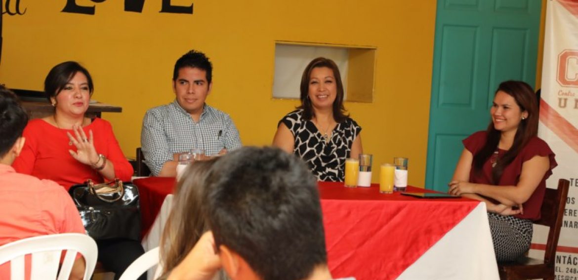 DESAYUNO CON EMPRENDEDORES: LA RECETA PERFECTA PARA ORIENTAR UN NEGOCIO