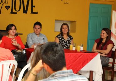 DESAYUNO CON EMPRENDEDORES: LA RECETA PERFECTA PARA ORIENTAR UN NEGOCIO