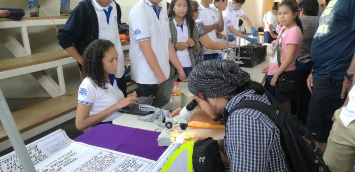 UNICAES IMPULSA LA CIENCIA Y LA TECNOLOGÍA EN ILOBASCO