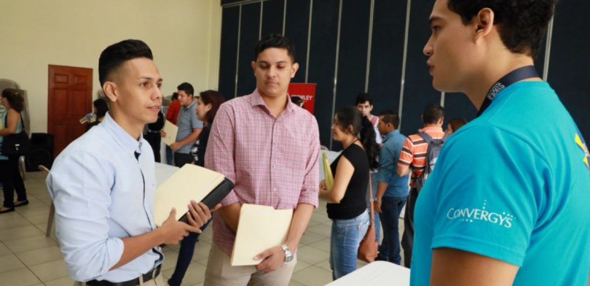 PRIMERA FERIA DE EMPLEO UNICAES