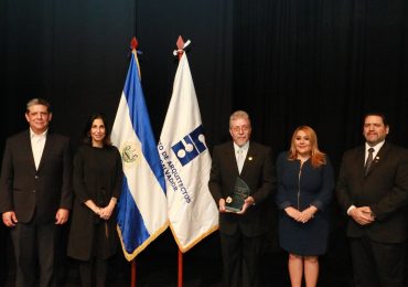 MÁS QUE UNA CARRERA, UNA HISTORIA: EL ARQUITECTO DEL AÑO