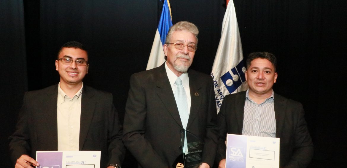 MÁS QUE UNA CARRERA, UNA HISTORIA: EL ARQUITECTO DEL AÑO