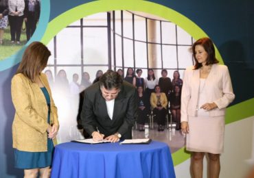UNICAES SUMA A LA RED DE MUJERES LÍDERES EN EL SALVADOR