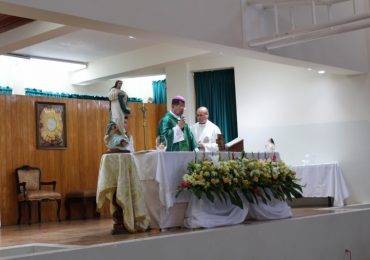 NUEVOS PROFESIONALES DE ENFERMERÍA AL SERVICIO DE LA COMUNIDAD
