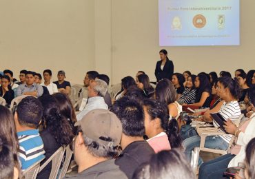 UNICAES SUMA ESFUERZO PARA HABLAR DE CIENCIA