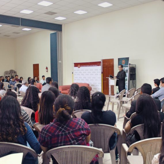 UNICAES SUMA ESFUERZO PARA HABLAR DE CIENCIA