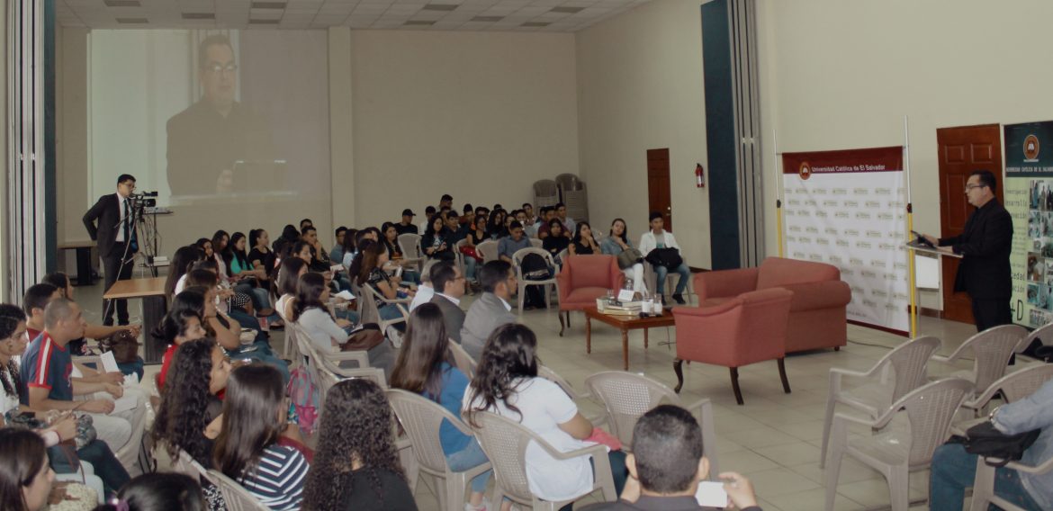 UNICAES SUMA ESFUERZO PARA HABLAR DE CIENCIA