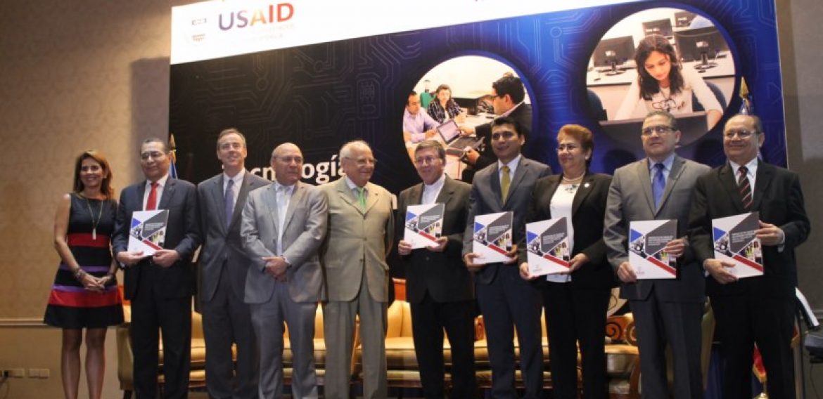 NUEVA CARRERA: INGENIERÍA EN DESARROLLO DE SOFTWARE