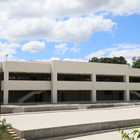 NUEVOS EDIFICIOS: AVANCES QUE TRANSFORMAN LA EDUCACIÓN EN EL SALVADOR
