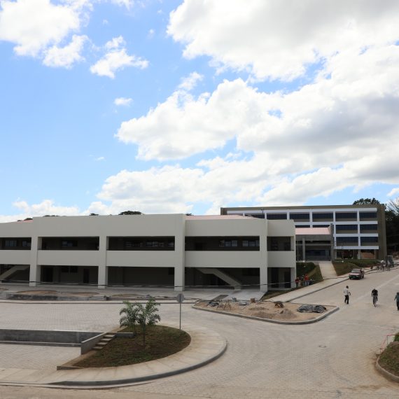 NUEVOS EDIFICIOS: AVANCES QUE TRANSFORMAN LA EDUCACIÓN EN EL SALVADOR