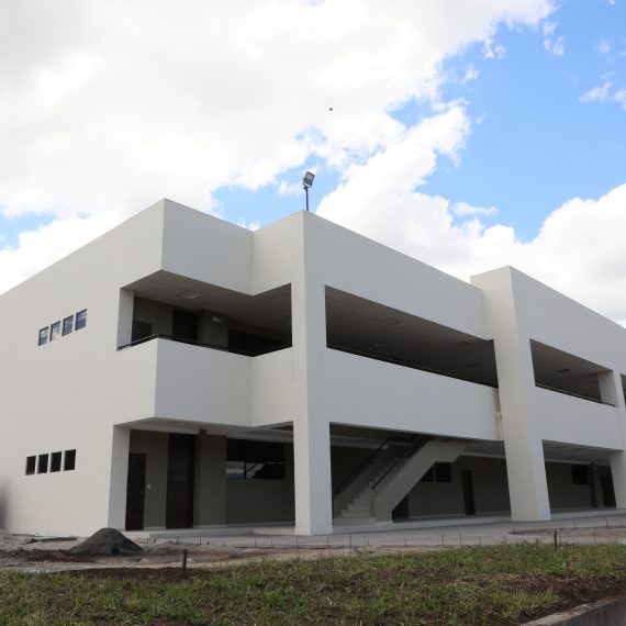 NUEVOS EDIFICIOS: AVANCES QUE TRANSFORMAN LA EDUCACIÓN EN EL SALVADOR