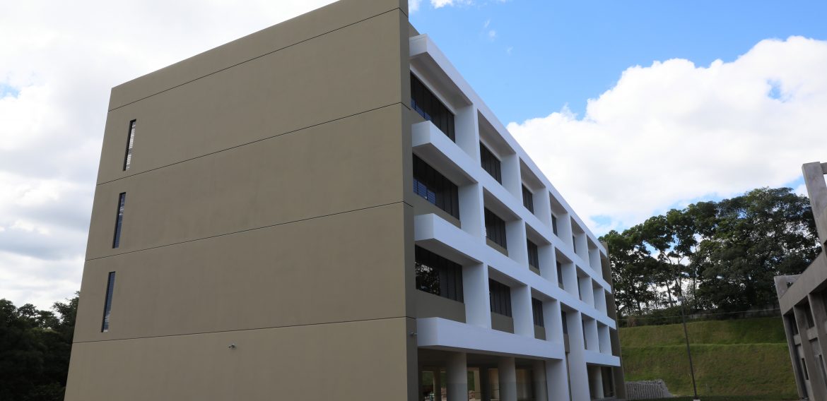 NUEVOS EDIFICIOS: AVANCES QUE TRANSFORMAN LA EDUCACIÓN EN EL SALVADOR