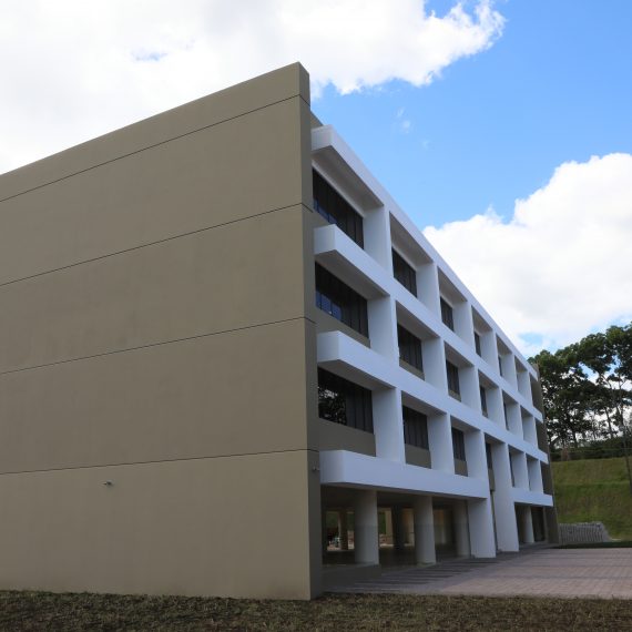 NUEVOS EDIFICIOS: AVANCES QUE TRANSFORMAN LA EDUCACIÓN EN EL SALVADOR