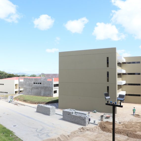 NUEVOS EDIFICIOS: AVANCES QUE TRANSFORMAN LA EDUCACIÓN EN EL SALVADOR