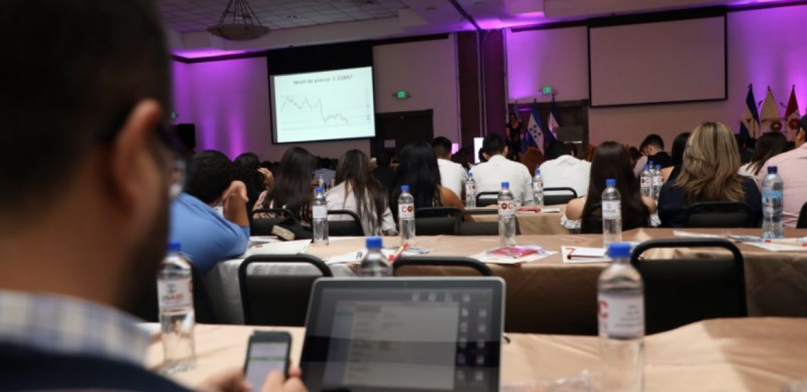 CONGRESO MARKETTING 4.0: LÍDERES EMERGENTES