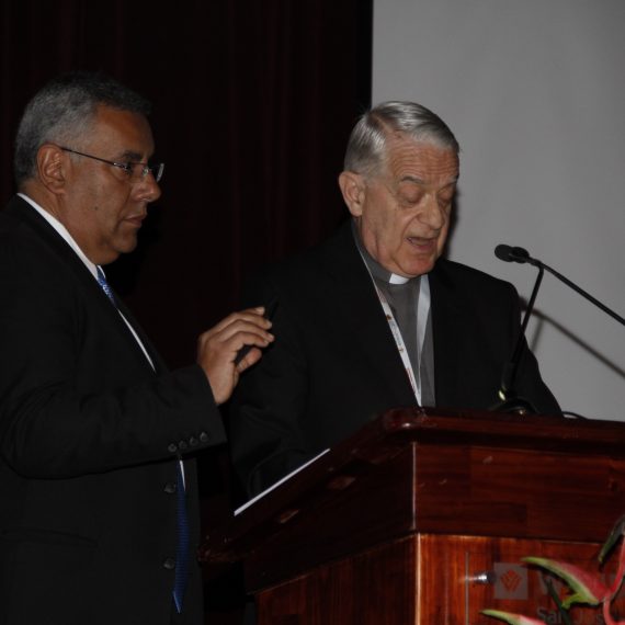 Costa Rica: UNICAES participa en Simposio Internacional sobre ecología Laudato Si´
