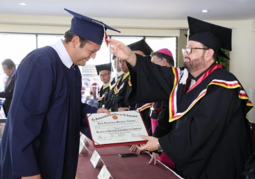 MAESTRÍAS UNICAES: CASOS DE ÉXITO PROFESIONAL