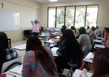 CURSO DE BIOSEGURIDAD: PARA UNA ATENCIÓN MÁS SEGURA DEL PACIENTE