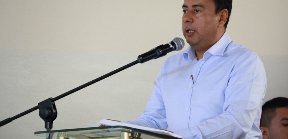 Justicia y transparencia: rendición de cuentas de becas y estipendios MINED 2017
