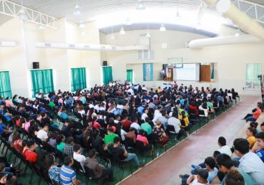 Justicia y transparencia: rendición de cuentas de becas y estipendios MINED 2017