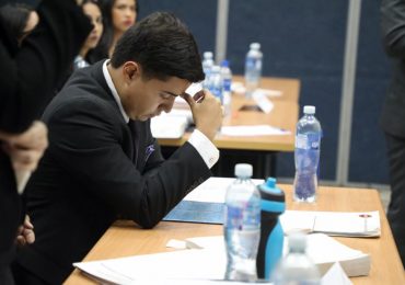 A UN PASO DE LA FINAL: CONCURSO DE TÉCNICAS DE LITIGACIÓN ORAL