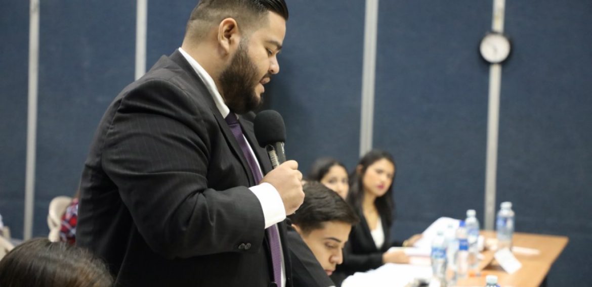 A UN PASO DE LA FINAL: CONCURSO DE TÉCNICAS DE LITIGACIÓN ORAL