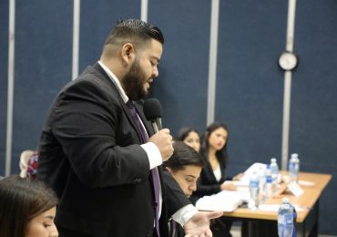 A UN PASO DE LA FINAL: CONCURSO DE TÉCNICAS DE LITIGACIÓN ORAL