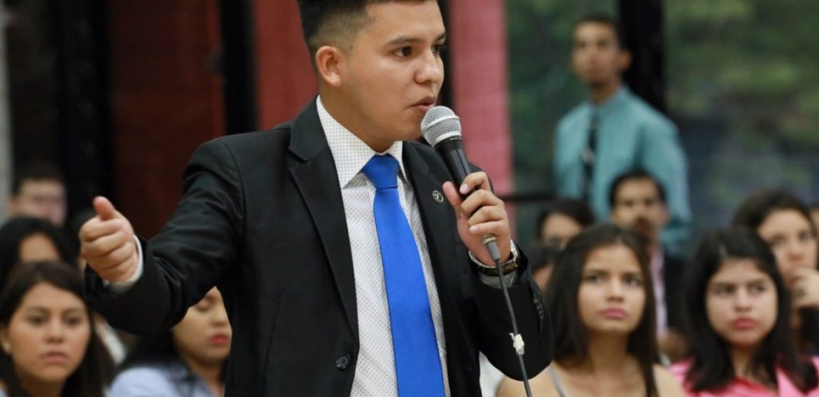 REPRESENTACIÓN DE LA FISCALIA GANA FINAL DEL XV CONCURSO DE LITIGACIÓN ORAL