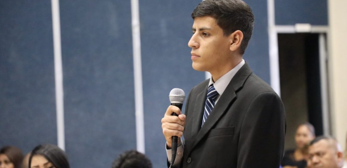 A UN PASO DE LA FINAL: CONCURSO DE TÉCNICAS DE LITIGACIÓN ORAL