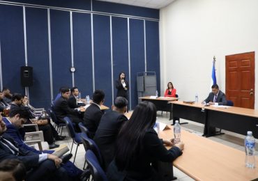 A UN PASO DE LA FINAL: CONCURSO DE TÉCNICAS DE LITIGACIÓN ORAL