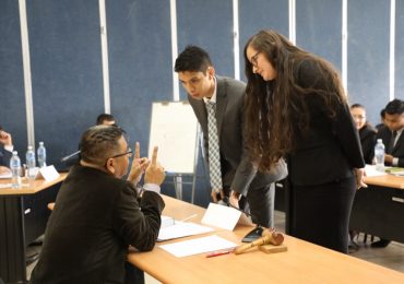 A UN PASO DE LA FINAL: CONCURSO DE TÉCNICAS DE LITIGACIÓN ORAL