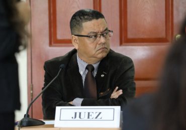 A UN PASO DE LA FINAL: CONCURSO DE TÉCNICAS DE LITIGACIÓN ORAL