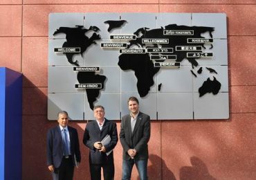 DEL PULGARCITO AL GIGANTE DEL SUR: VISITA DE UNICAES A LA PUCRS EN BRASIL