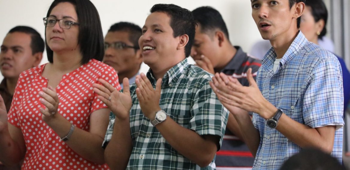 NUEVOS MODOS DE EVANGELIZAR EN UN MUNDO EN CONSTANTE CAMBIO