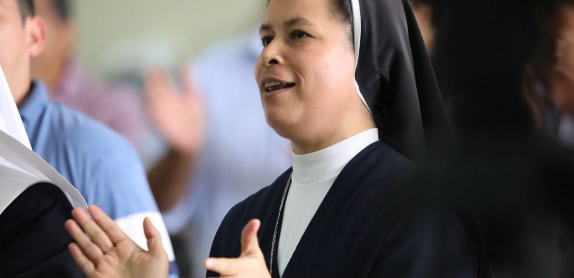NUEVOS MODOS DE EVANGELIZAR EN UN MUNDO EN CONSTANTE CAMBIO