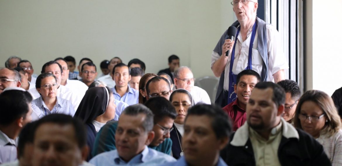 NUEVOS MODOS DE EVANGELIZAR EN UN MUNDO EN CONSTANTE CAMBIO