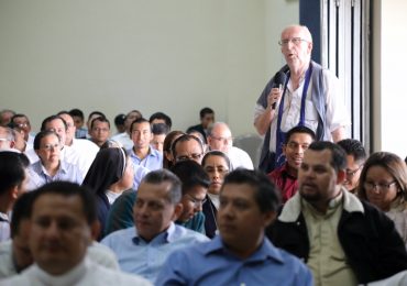 NUEVOS MODOS DE EVANGELIZAR EN UN MUNDO EN CONSTANTE CAMBIO