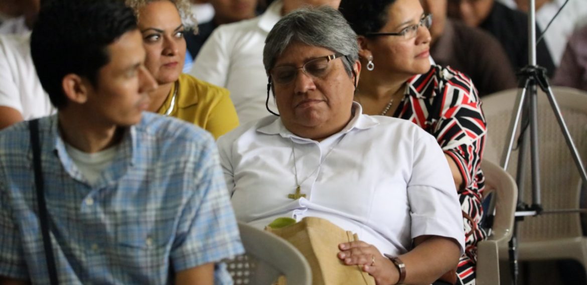 NUEVOS MODOS DE EVANGELIZAR EN UN MUNDO EN CONSTANTE CAMBIO